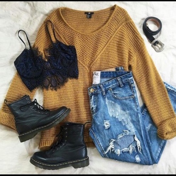 ✨ $20 OUTFIT MYSTERY BOX ✨ - Picture 5 of 6